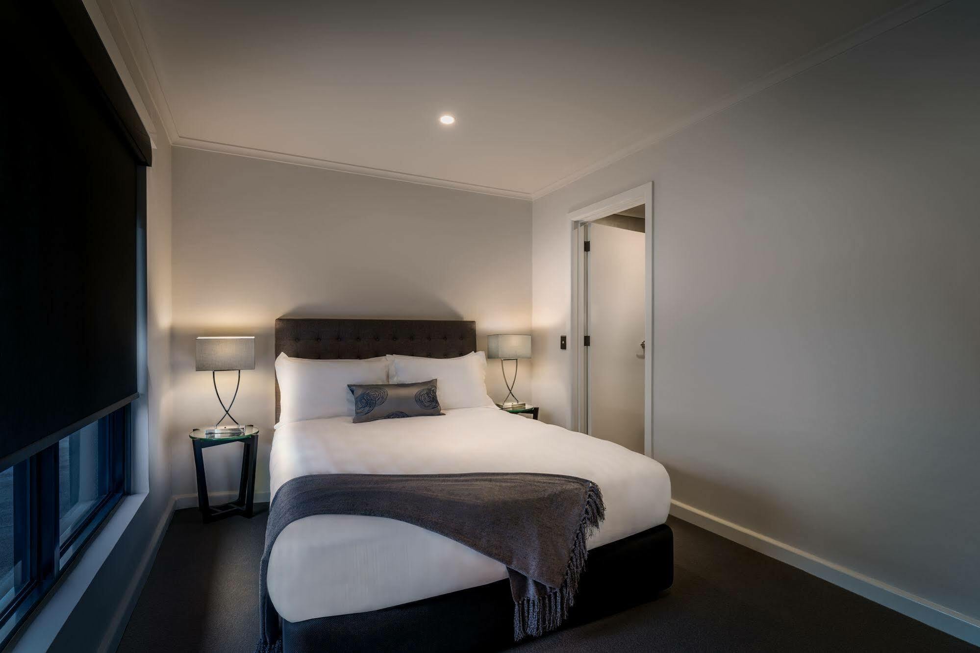Aparthotel Crest On Park Melburne Exterior foto